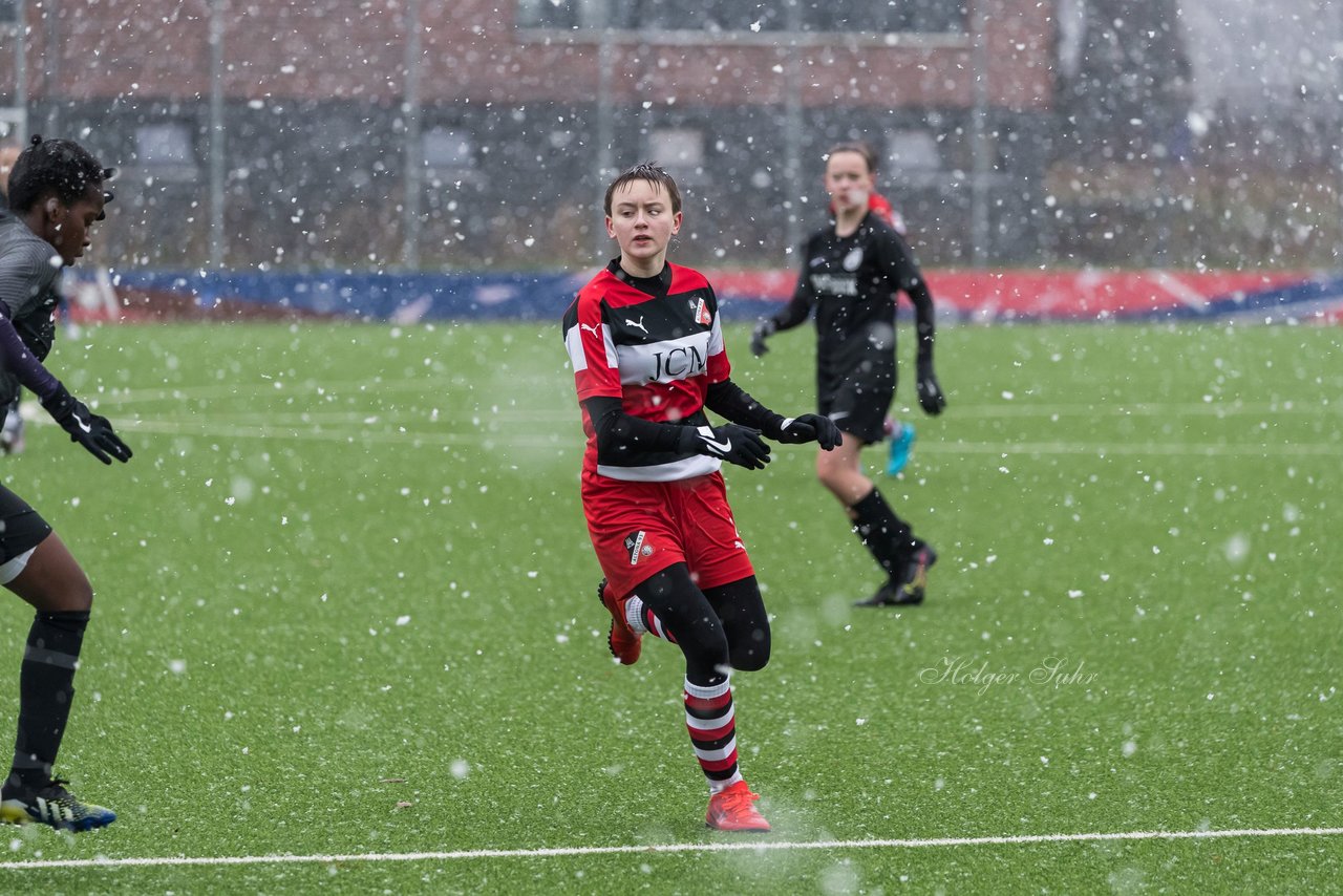 Bild 271 - wBJ Altona 93 - Eimsbuettel : Ergebnis: 1:5